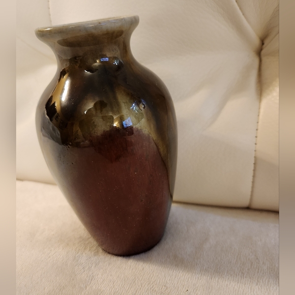 VTG 6” Maroon Black,Red/Green Tinted Ceramic Bud Vase - - Picture 5 of 12